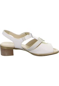 Witte leren slingback sandaal met verstelbare banden, open neus, lage blokhak en goudkleurige accenten. Lichtgewicht en met een textuurafwerking.