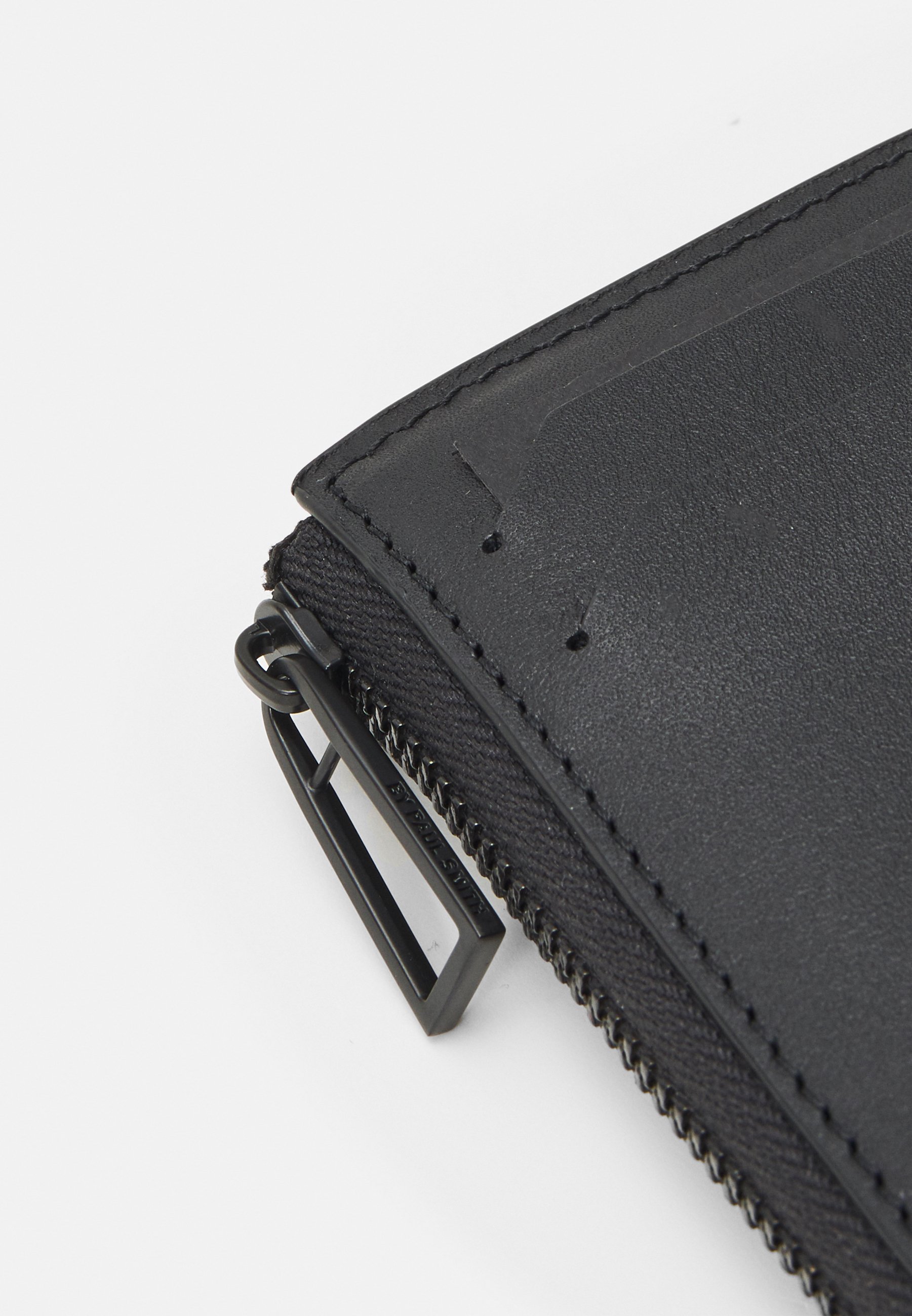 Paul Smith Signature Stripe Leather Zipped Wallet
