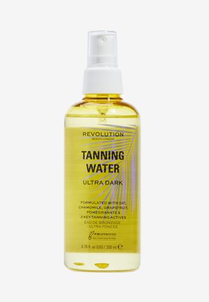 REVOLUTION BEAUTY TANNING WATER - Autobronzant - ultra dark
