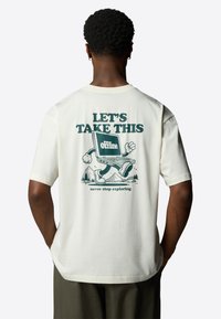 The North Face - EXPLORE  - T-shirt con stampa - white dune deep nori Immagine in miniatura 1