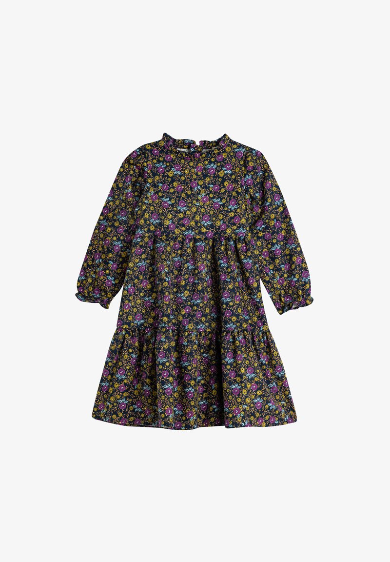 Langärmliges Kleid aus einem dunklen Stoff mit floralem Muster in Lila, Blau und Gelb. Gestuftes Design mit hohem Ausschnitt.