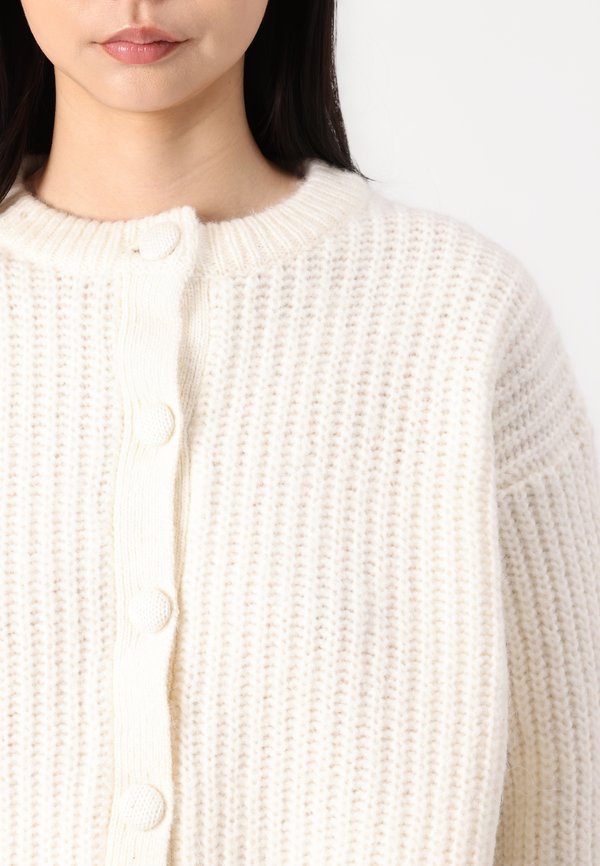 CHUNKY CARDIGAN - Cardigan - gardenia3