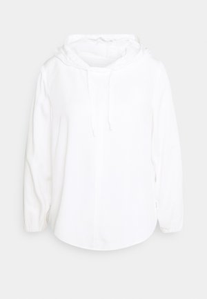 Sweatshirt à capuche blanche en tissu doux, avec des manches longues, une coupe décontractée et des cordons de serrage réglables au niveau du col.