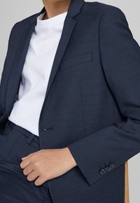 Jack & Jones Junior JPRSOLARIS - Kostymkavaj - dark navy