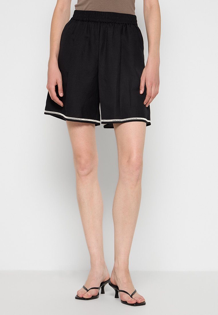 TWINSET Shorts zwart TWINSET Shorts zwart