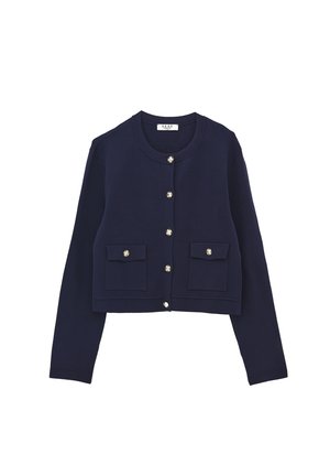 Marineblauwe cropped cardigan van zachte stof, met lange mouwen, ronde halslijn, zijzakken en goudkleurige knopen.