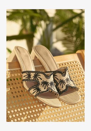Love & Roses, Mules de tacón - black palm tree