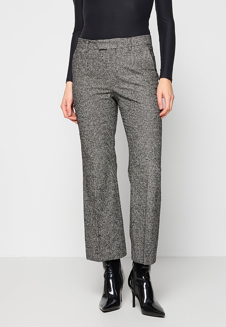 closed Broek zwart closed Broek zwart