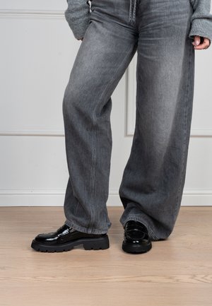 Posh by Poelman, POSH BY POELMAN LEXY DAMES LOAFERS. - Instappers - black
