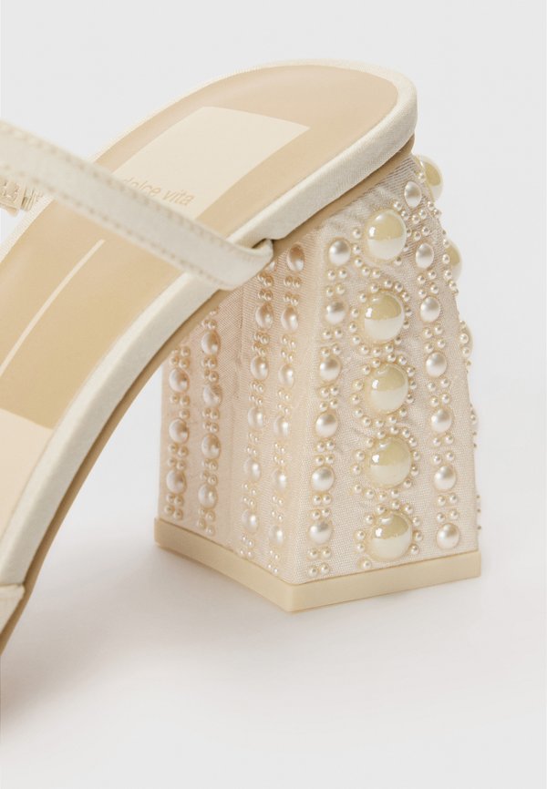 JEMMY  - Heeled mules - vanilla2