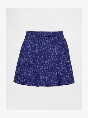 Plava suknja s uzorkom točkica u bijeloj boji, s nabranim dizajnom i ravnim pojasom. Izrađena od lagane tkanine za lakše kretanje.