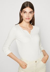 TOM TAILOR T-SHIRT STRIPE HENLEY - Langarmshirt - offwhite grey