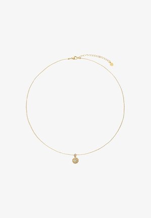 Delicaat gouden ketting met een kleine ronde hanger die een centrale heldere edelsteen en gegraveerde zonnestraal-details heeft.