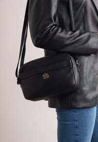 Lakeland Leather BOXY CARTMEL - Cross body bag - black