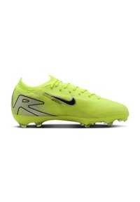 Heldere gele voetbalschoen met een gemêleerde bovenkant van mesh, zwart Nike-logo en een kenmerkend patroon. Beschikt over een doorzichtige, gestoken zool.