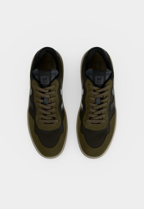 Veja V-90 - Trainers - olive black — photo 5
