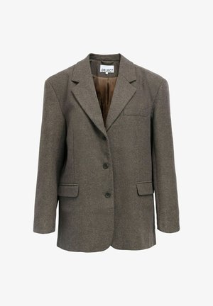 Rudas herringbone švarkas su notch apykakle, dviem priekinėm kišenėm, trimis mygtukais ir lygiu rudų pamušalu, užtikrinantis struktūruotą prigludimą.