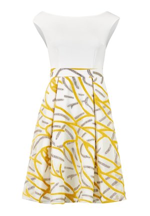 Weißes ärmelloses Kleid mit tailliertem Oberteil und ausgestelltem Rock mit abstrakten gelben und grauen Linienmustern.