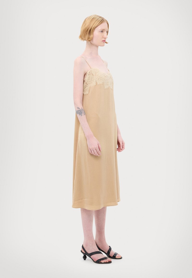 WEEKEND MaxMara - ZEO - Jurk - cammello, Vergroten