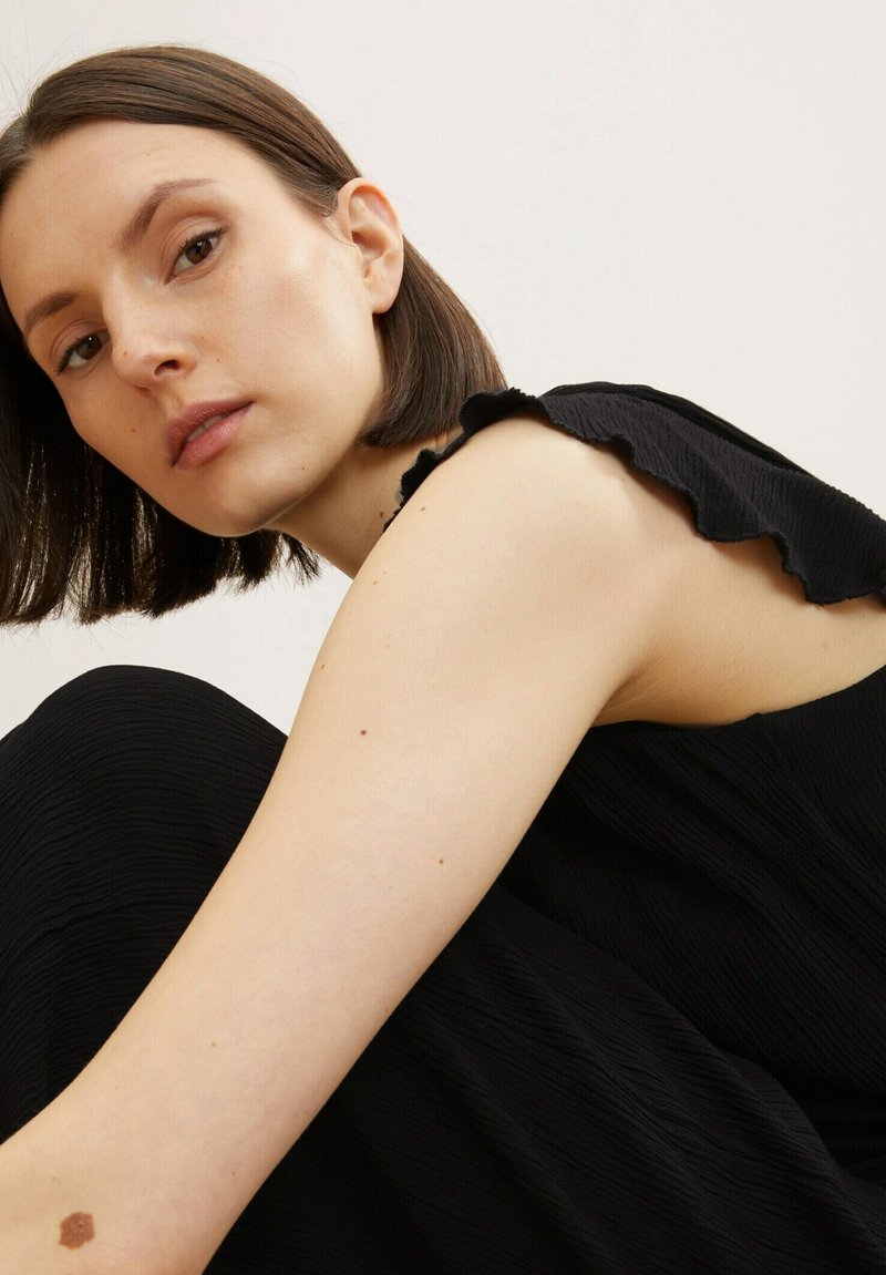 Damen Kleider | TOM TAILOR Jumpsuit deep black/schwarz - SI16641 Damen Kleider | TOM TAILOR Jumpsuit deep black/schwarz - SI16641