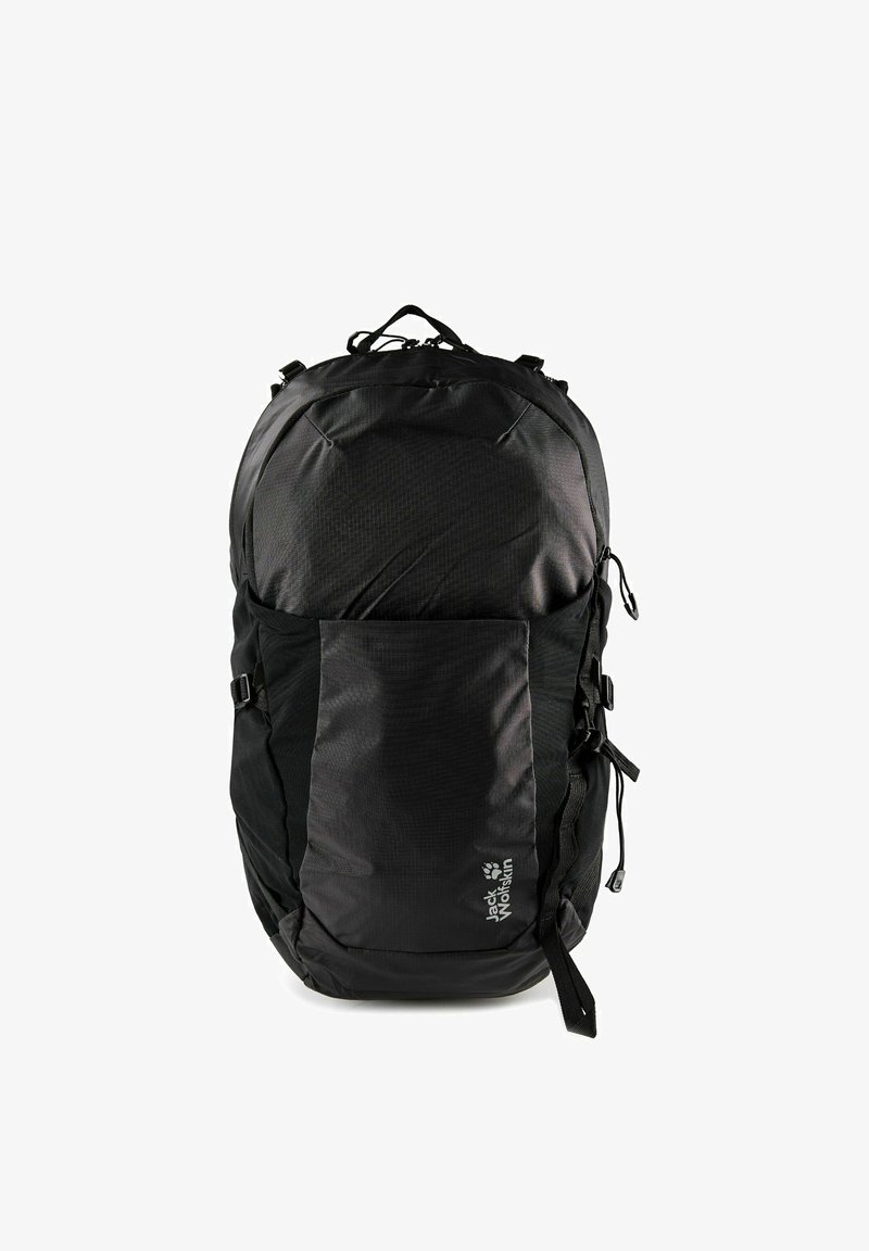 Mochila Black Jack Wolfskin con bolsillo frontal con cremallera, correas laterales y asa superior, mostrada en posición vertical sobre fondo blanco.