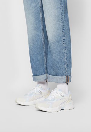 Puma TEVERIS - Joggesko - puma white/icy blue