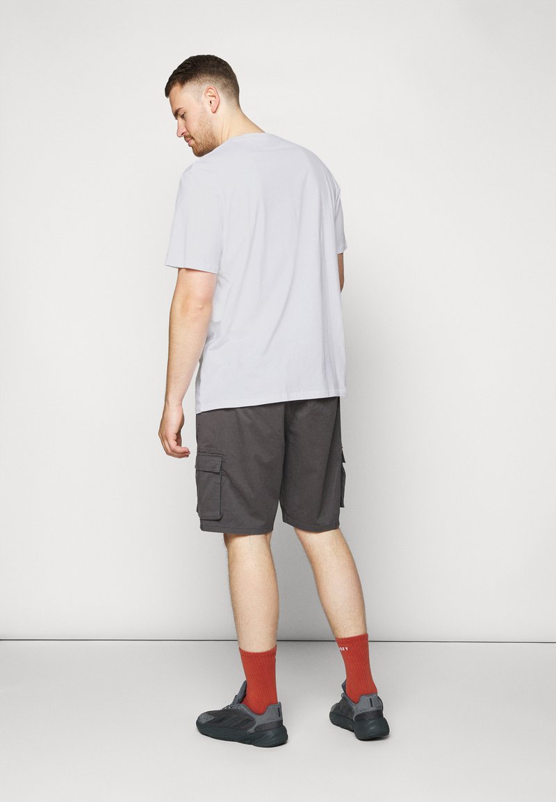Herren T-Shirts & Polos | Jack & Jones JCOSTAYCATION TEE CREW NECK T-Shirt print white/weiß - QX24577 Herren T-Shirts & Polos | Jack & Jones JCOSTAYCATION TEE CREW NECK T-Shirt print white/weiß - QX24577