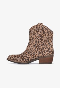 Seleccionado, brown with combination