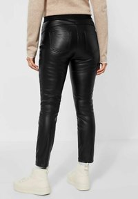 Street One Skinnbyxor - black