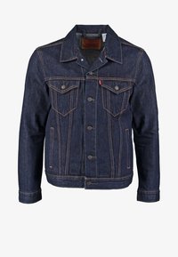 Wybrany, rinse trucker