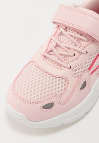 Thumbnail Image 6