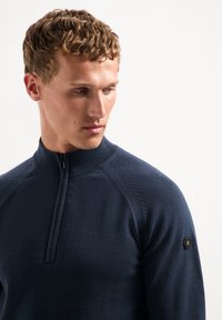 NO EXCESS Trui - night