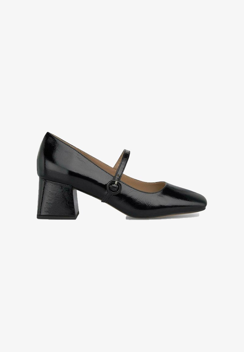 Bottines Mary Jane en cuir verni noir avec un bout carré et un talon épais, présentant une fine sangle avec un détail de boucle ronde.