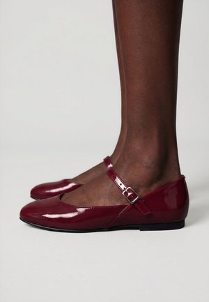 Cesare Gaspari FLAT - Baleríny s páskem - bordo