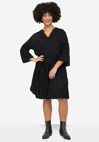 Angel of Style A-LINIE-AUSSCHNITT 3/4-ÄRMEL - Vapaa-ajan mekko - black