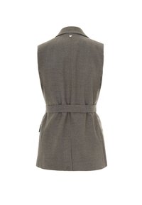 Gilet a tessuto ad Herringbone grigio con colletto a punta, dettaglio della cintura sul retro e chiusura a un pulsante al collo. Tessuto testurizzato.