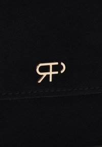 PARFOIS Sac à main - black