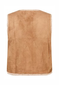 Bruine suede mouwloze top met een gladde textuur, voorzien van witte gevlochten accenten langs de halslijn en armgaten, minimalistisch ontwerp.