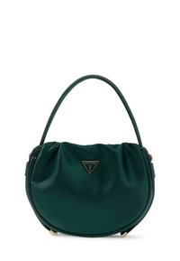 Zielona torebka z eko skóry o zaokrąglonym kształcie, z marszczonym wzorem i krótkim uchwytem; z przodu znajduje się złote trójkątne logo.