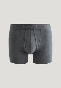 Temno sivi moški bokserci z elastičnim pasom, ki ima v istem odtenku logotip "NEXT" na enotni podlagi.