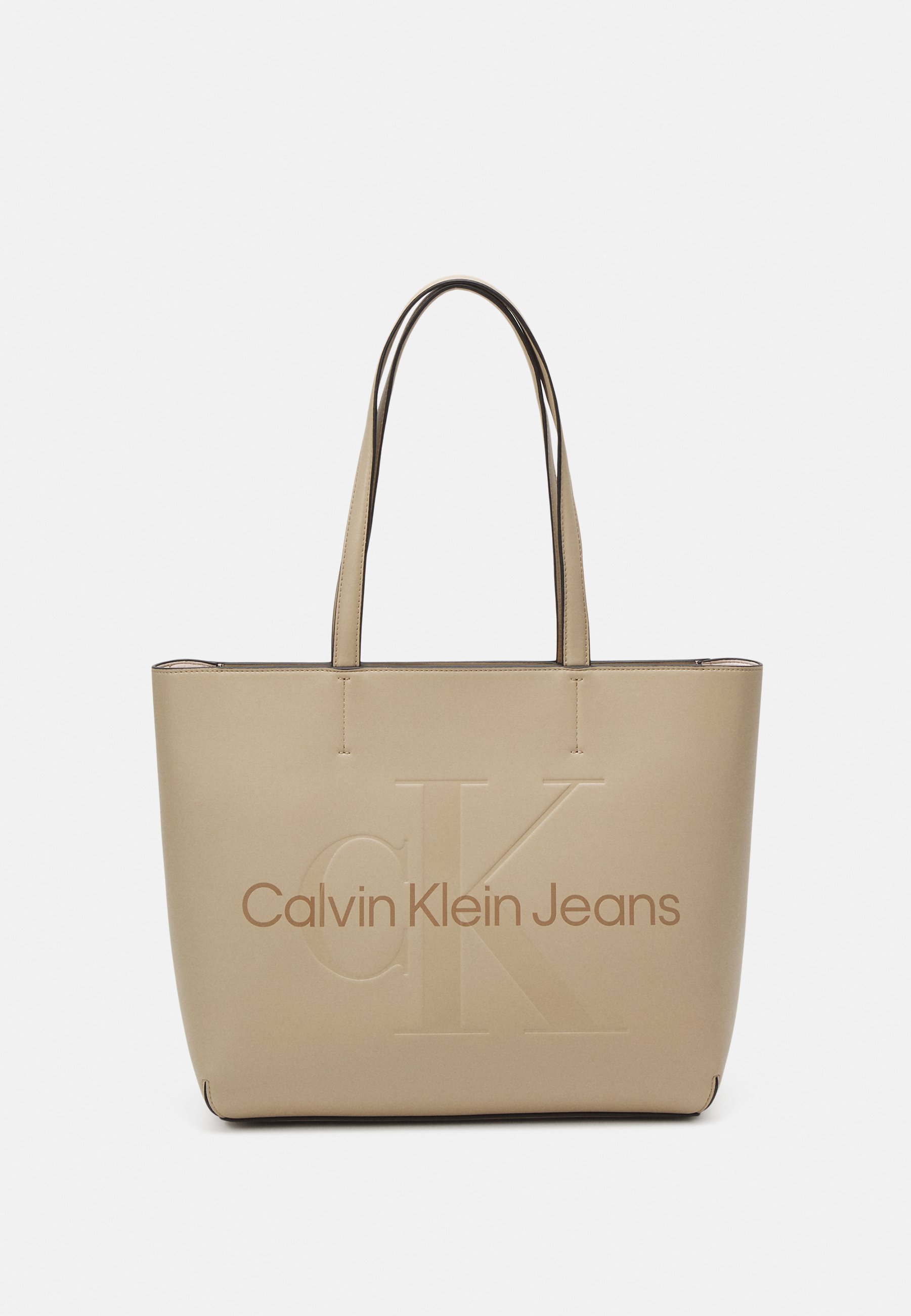 Calvin Klein Jeans SCULPTED SHOPPER - Bolso - dune/tierra - Zalando.es