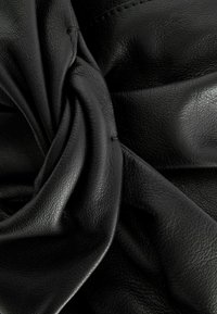 Next REGULAR FIT - Geantă plic - black