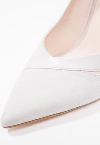 Zign High Heel Pumps - grey