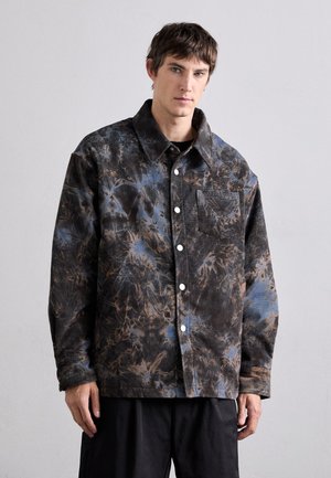 PADDED OVERSHIRT  - Light jacket - brown/blue