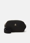 POPPY CAMERA BAG - Ülerinna-kott - black