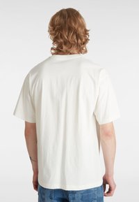 Vans MTE RIBCAGE REVERSIBLE - Camiseta estampada - white