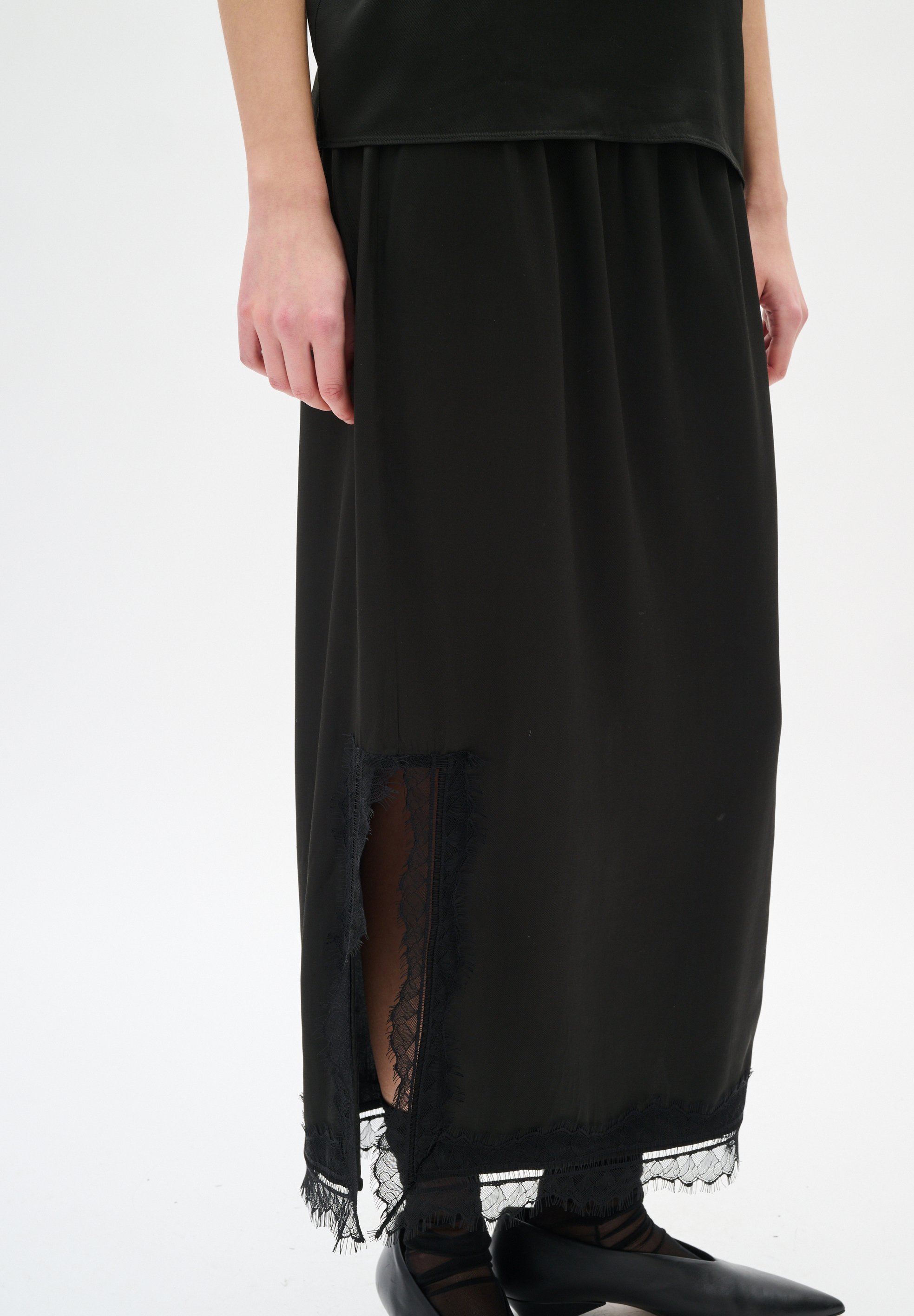 Jupe de pyjama satinée détails dentelle revelation noir Etam | La Redoute