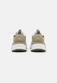 Puma Sneakers - mottled olive