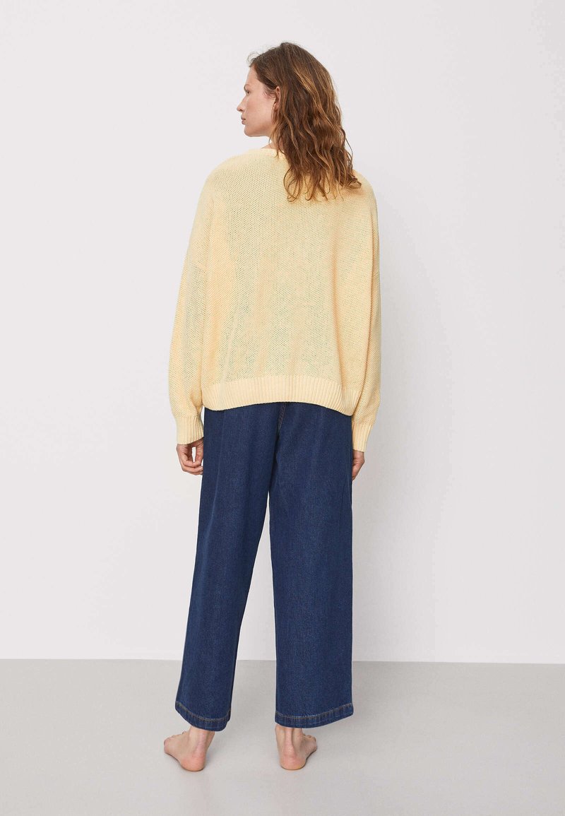 Damen Strickjacken | OYSHO Strickpullover yellow/gelb - CH14401 Damen Strickjacken | OYSHO Strickpullover yellow/gelb - CH14401