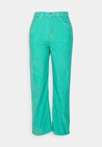 Pantalones de pana de pierna ancha en un brillante tono verde azulado, con textura de canalé vertical, que cuentan con una cintura alta y un diseño estándar de cinco bolsillos.